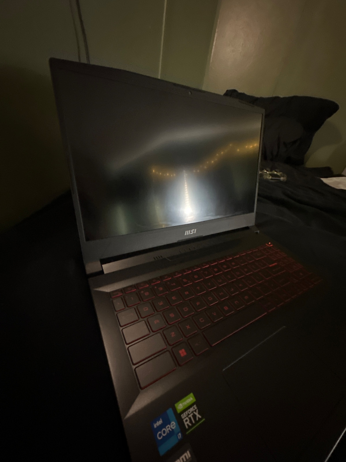 MSI Katana GF66 11UE-031 15.6″ (1TB SSD, Intel Core i7 11th Gen., 4.60 GHz,…