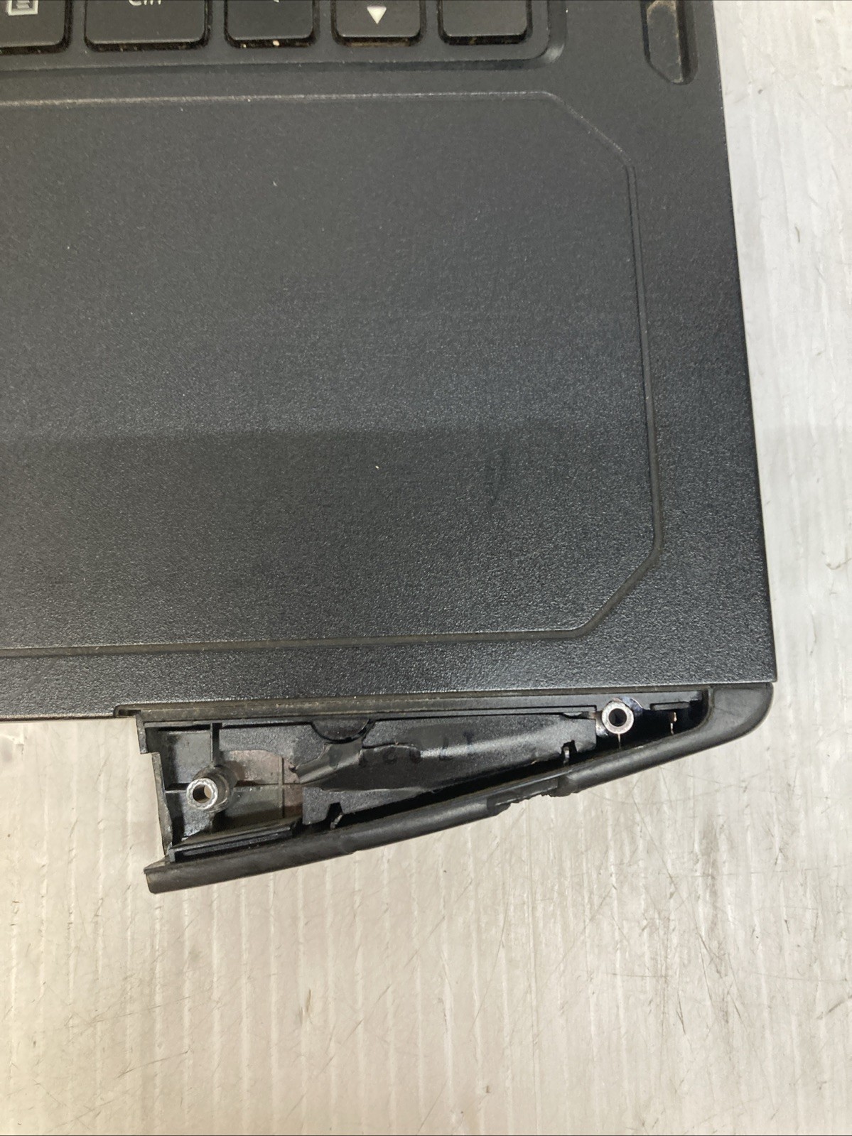 Getac S410 i7-6600U i7-6600U 2.60GHz 4GB RAM No HDD Boot to BIOS