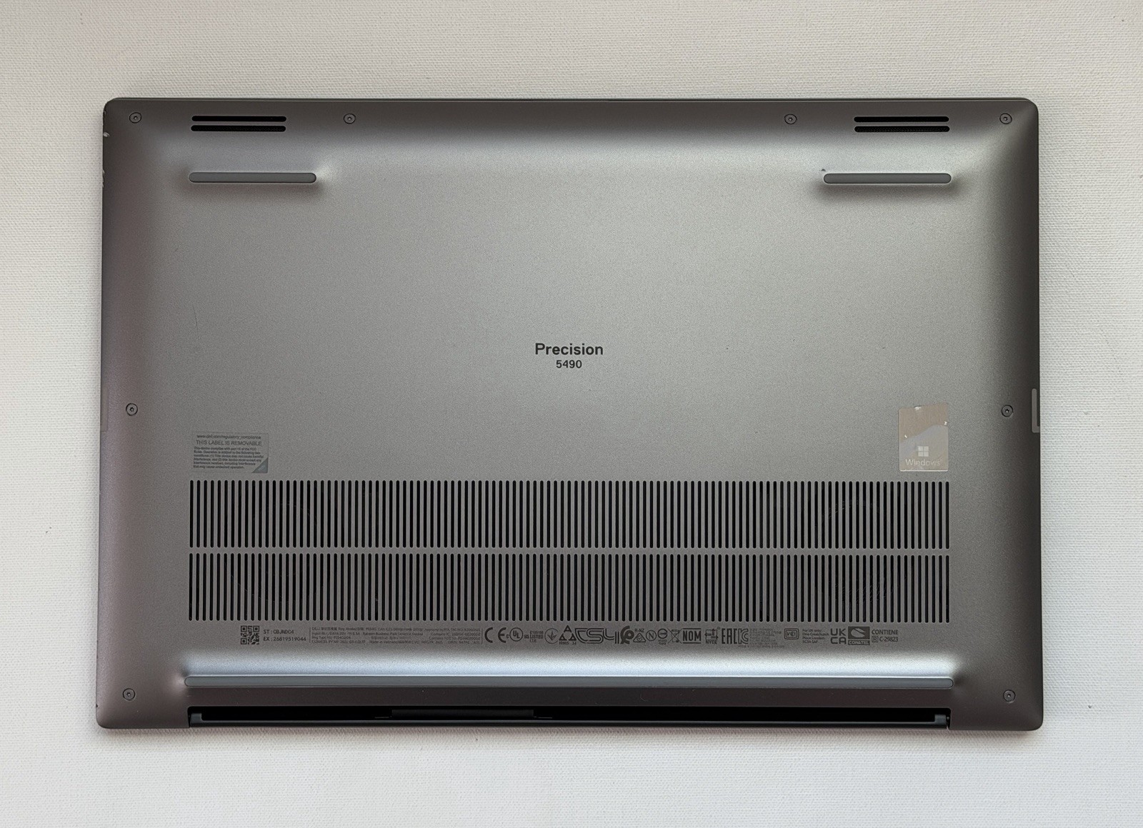 Dell Precision 5490 QHD+ Ultra 7 165H 32GB 1TB RTX 1000 Ada Intel Arc | DESCRIP