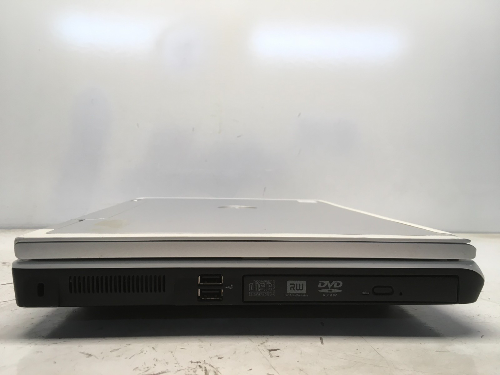 Dell Inspiron E1705 Intel Core Duo No RAM NO HDD