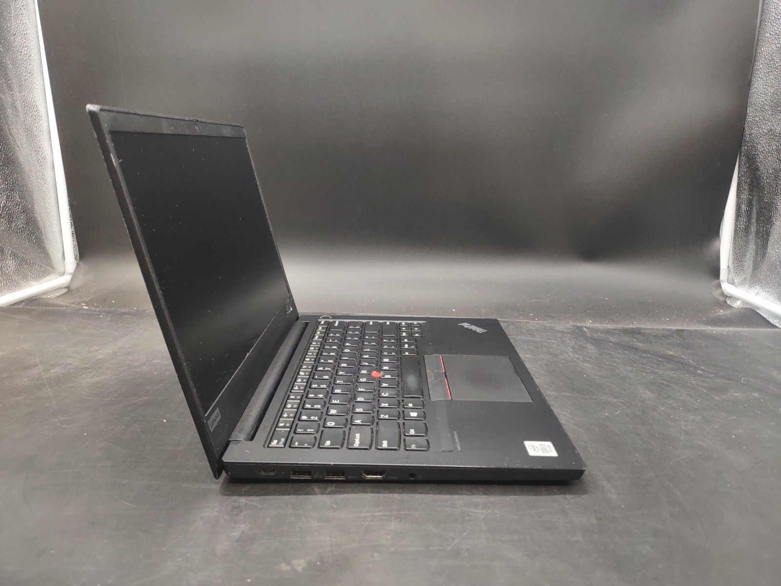 Lenovo Thinkpad E14 i5 10210U @ 1.60GHz 8GB RAM 256GB NVME NO OS