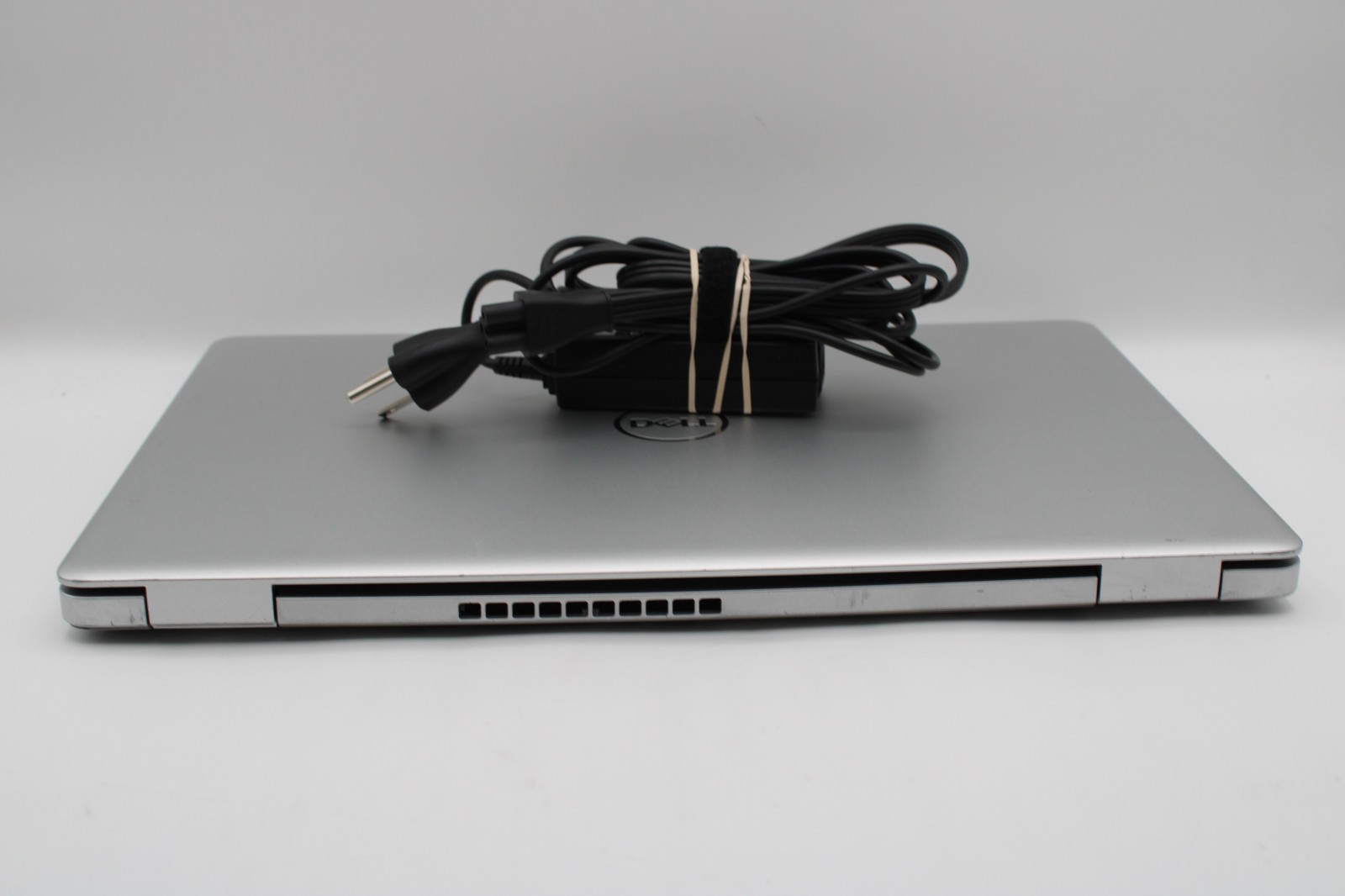 Dell Inspiron 5593 i5-1035G1 @ 1.00 GHz 8GB RAM 240GB SSD No OS *READ