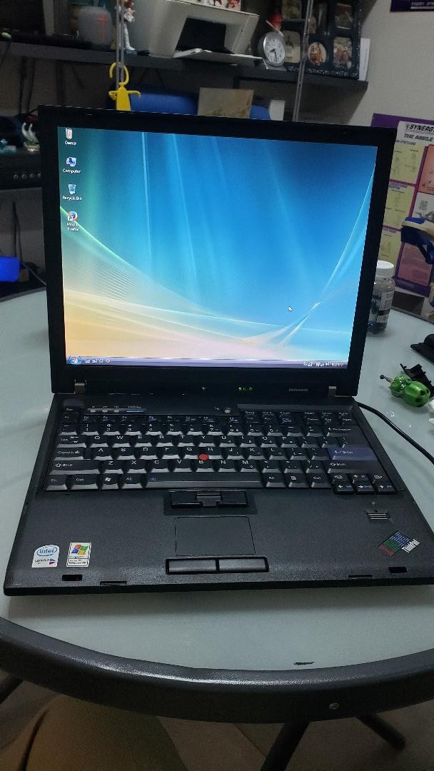Lenovo Thinkpad R60 Laptop 3GB Fresh Install 32 Bit Vista Office2010 WkGr8GdBat4
