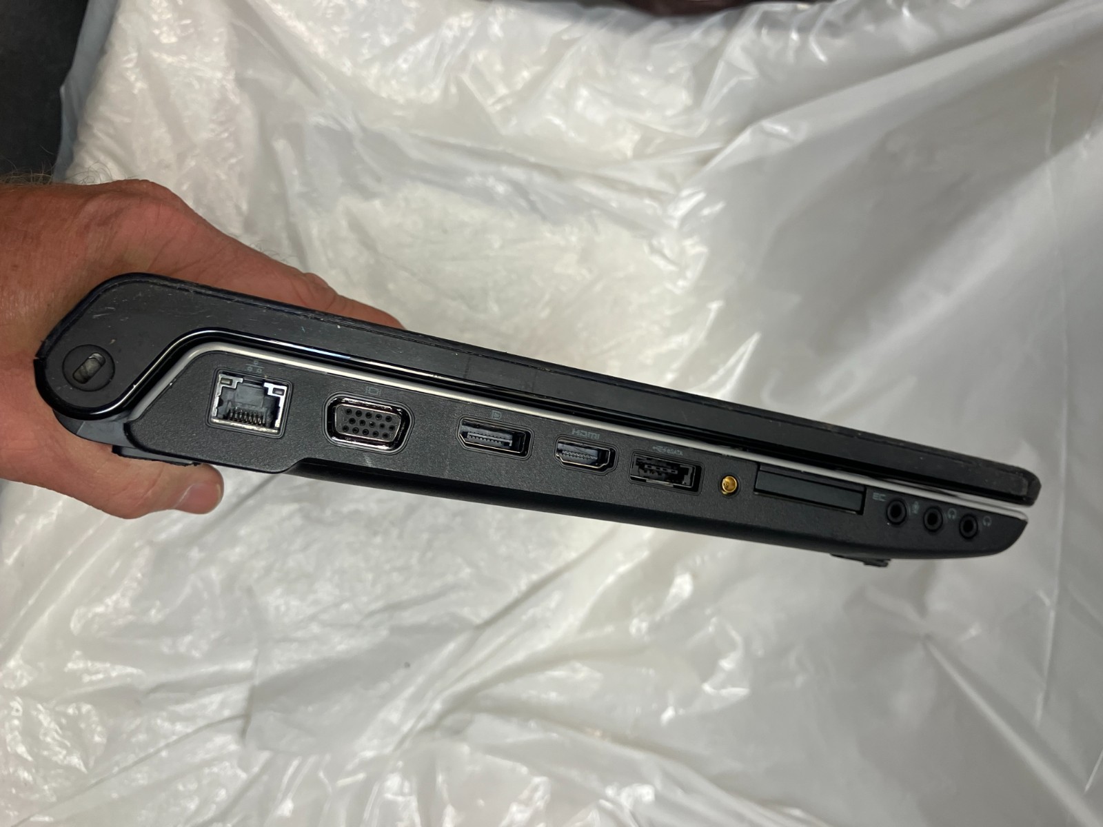 Dell Studio 1745/Core2Duo T6600 2.20ghz/4gb/500gb/Windows 10 17″ FOR PARTS