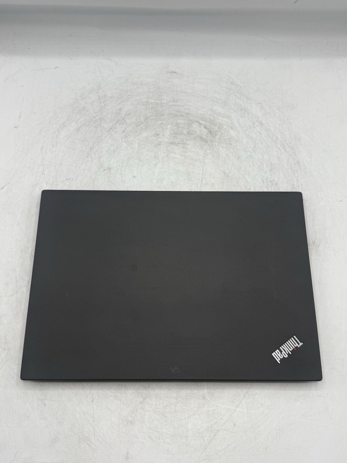 Lenovo ThinkPad T490 14″ FHD i5-8365U 8GB RAM 256GB NVMe Win11P