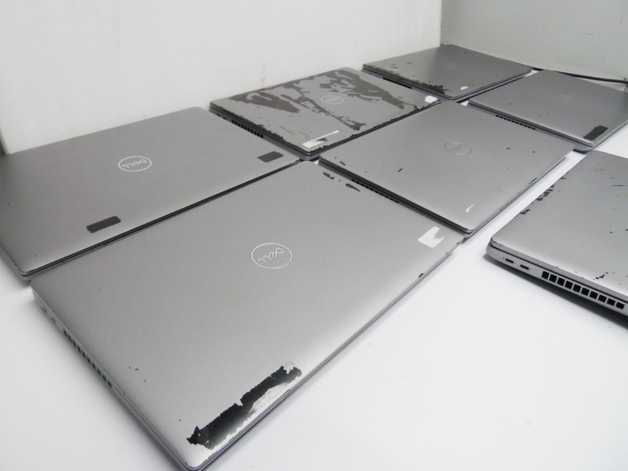 Dell Precision 3571 | 15.6″ 12th Gen i5-12500H WiFi/BT, No SSD/RAM | Bios Locked
