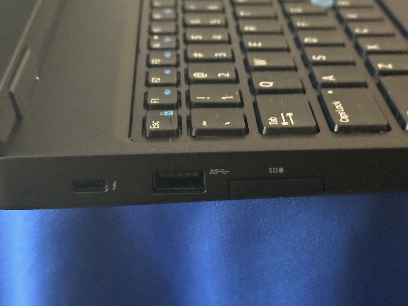 Dell Latitude 5591 | i5-8400H | 16GB RAM | 420GB SSD