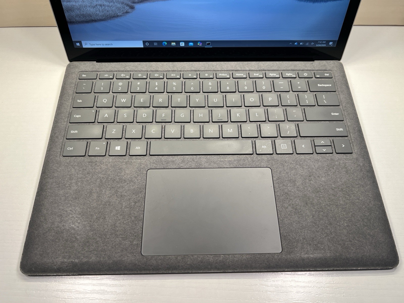 Microsoft Surface Laptop 4 13.5 2K TOUCH AMD Ryzen 5 4680U 8GB Ram 128GB SSD