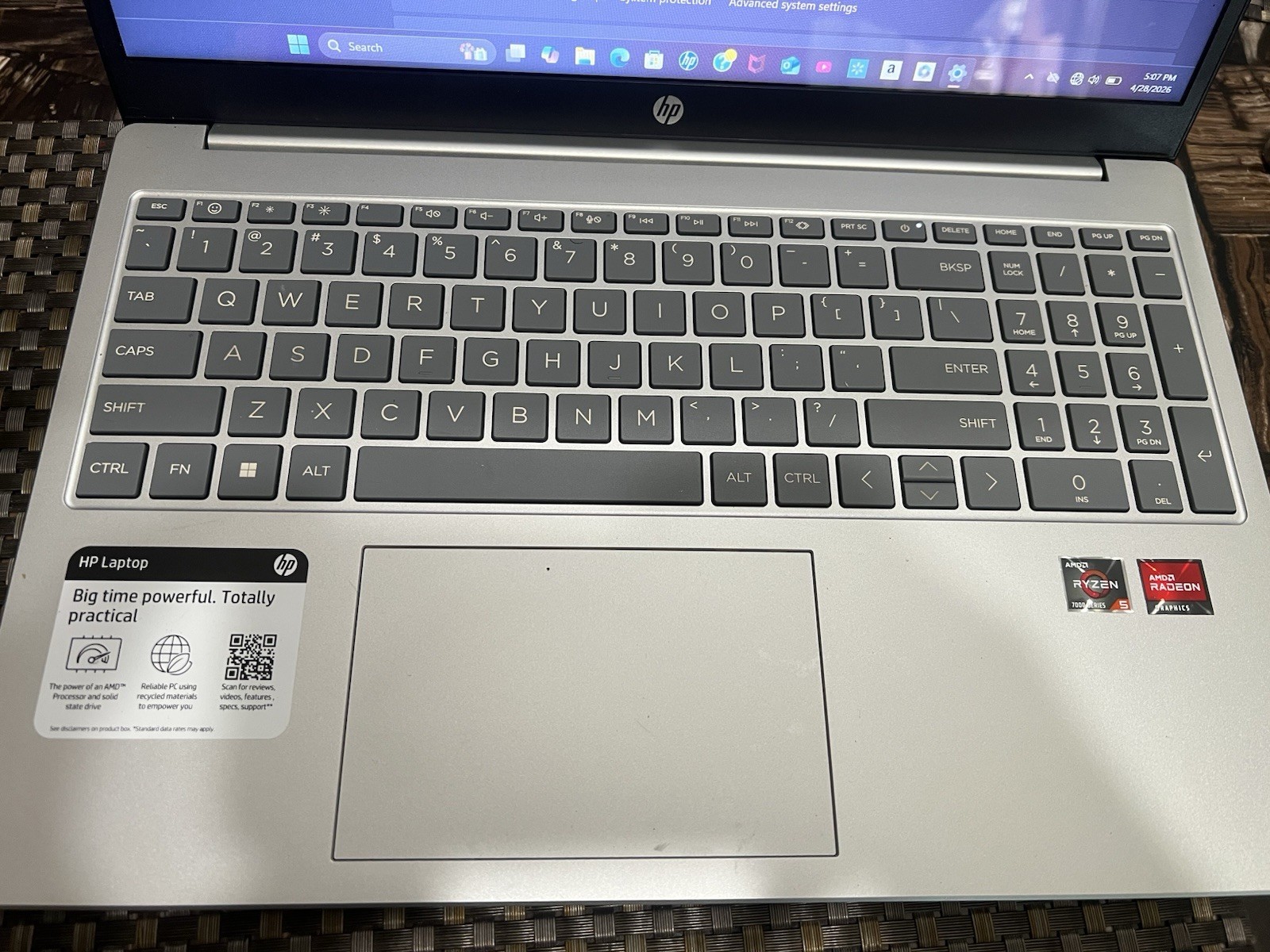HP 15-fc0025dx 15.6″ AMD Ryzen 5 7520U 2.8 GHz 8GB RAM 512GB SSD W11H Laptop, SL