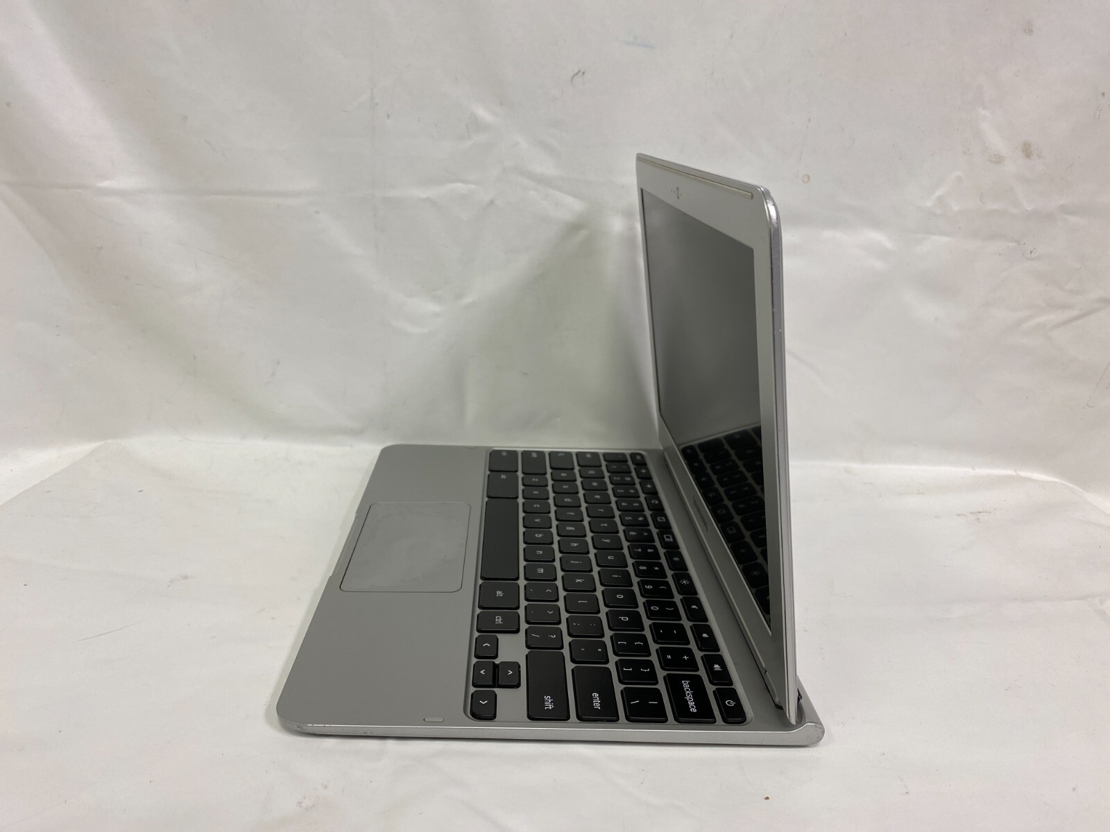 Samsung Chromebook XE303C12 11.6″ Laptop 16GB Samsung Exynos 5250 X2 1.7GHz