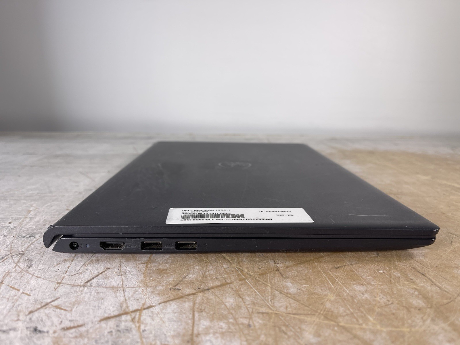 DELL INSPIRON 15 3511 i5-1035G1 @ 1.00GHz, 16GB RAM, NO HDD/OS – (FOR PARTS)