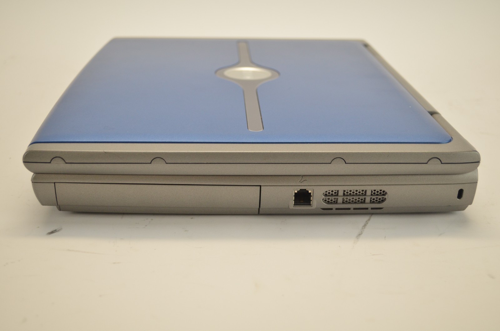Dell Insprion 5150 15″ P4 3.20GHz 1GB Ram 80GB HDD Volari Graphics Windows XP