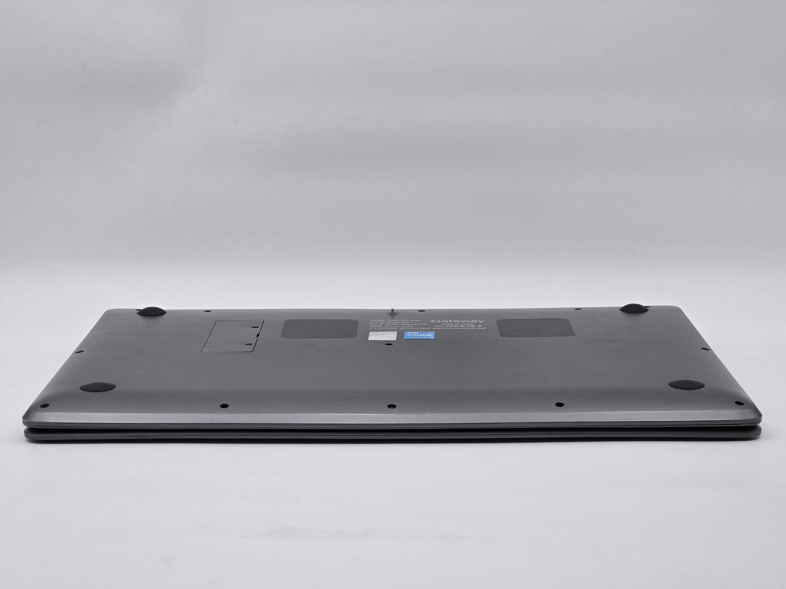 Gateway GWNC31514-BK 15.6″ i3-1115G4 Barebones Shell No RAM SSD POSTs AS-IS