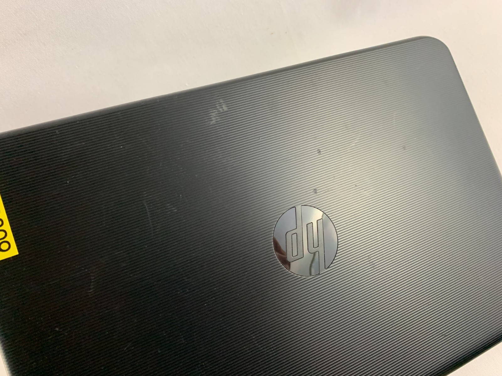HP Stream 14-ax040wm Laptop Intel Celeron M3060 1.6GHz, 4GB RAM, 30GB SSD, W10H