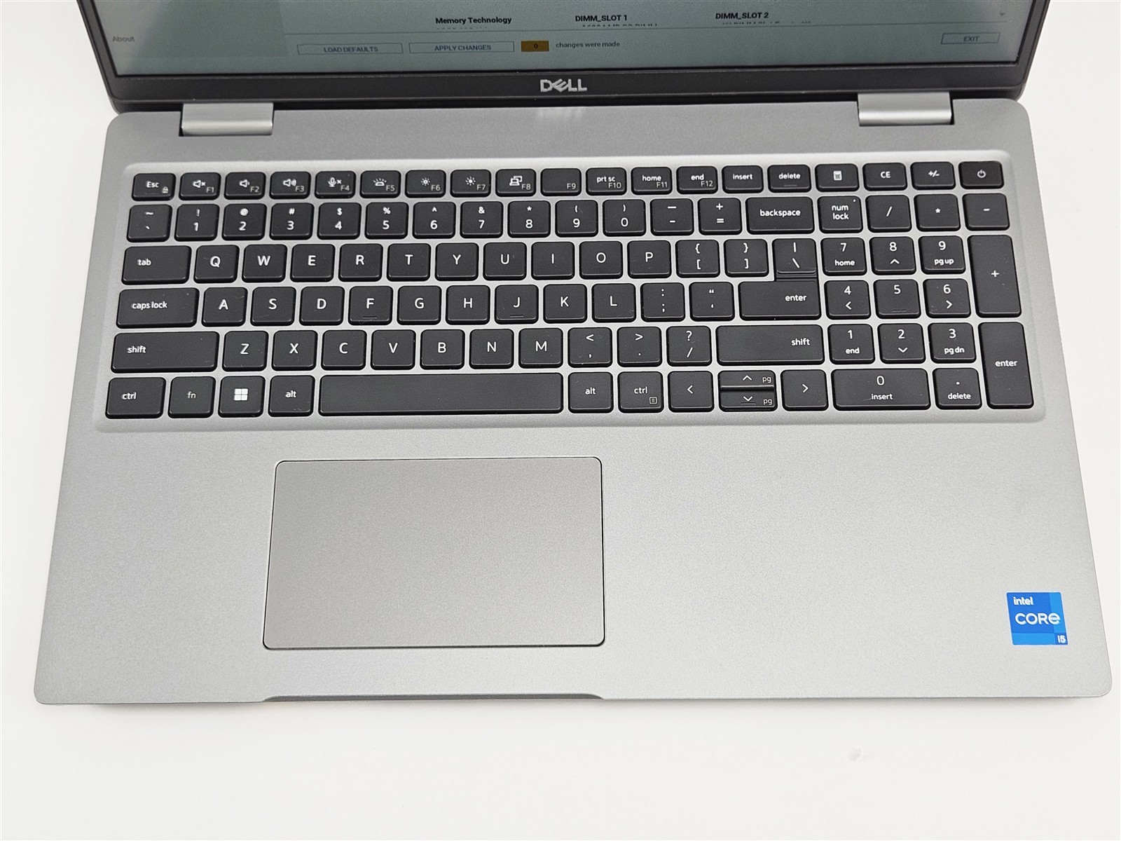 Dell Precision 3571 P104F 15.6″ Core i5-12600H 2.7GHz 16GB 256GB SSD
