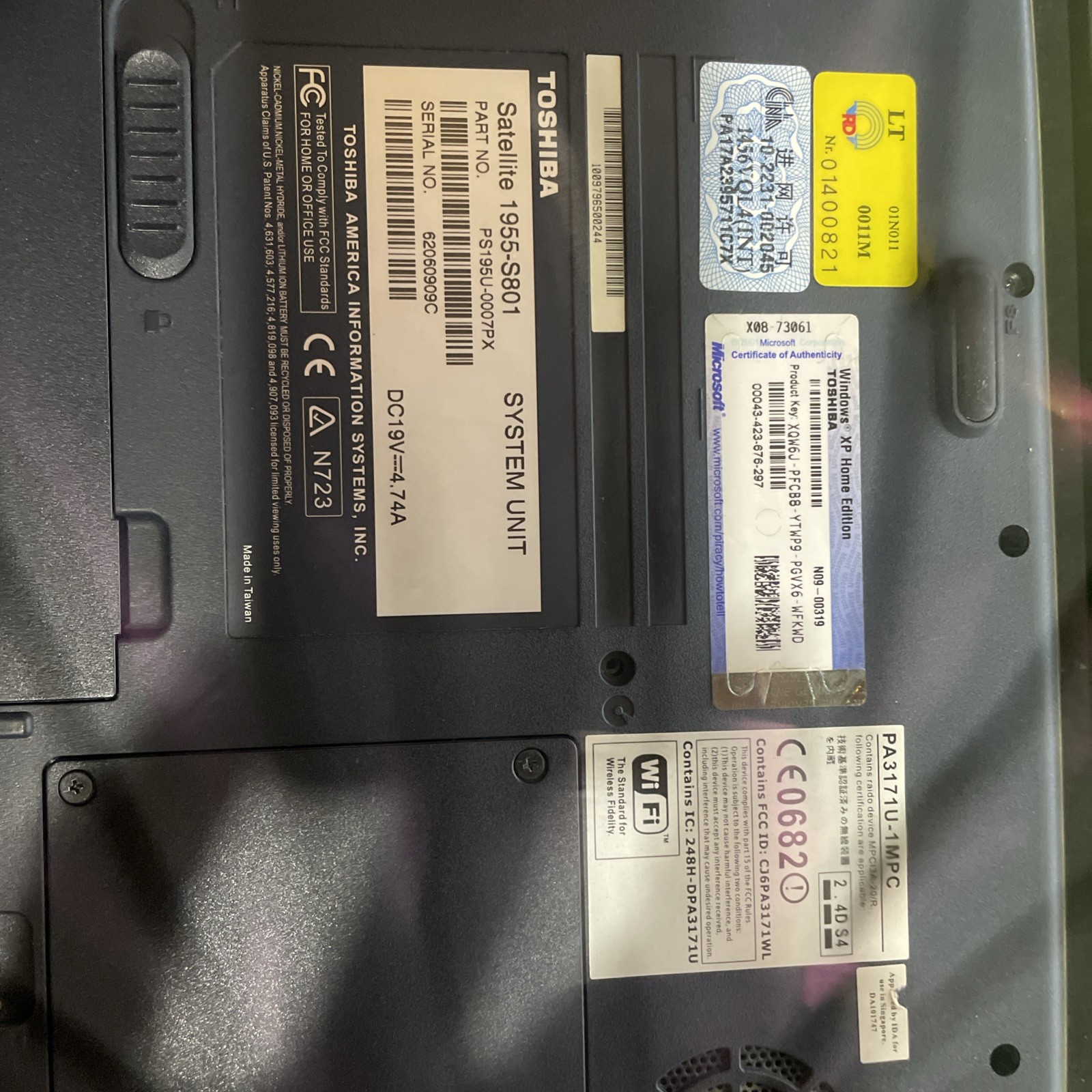 VINTAGE TOSHIBA SATELLITE PENTIUM 4 RARE, not tested