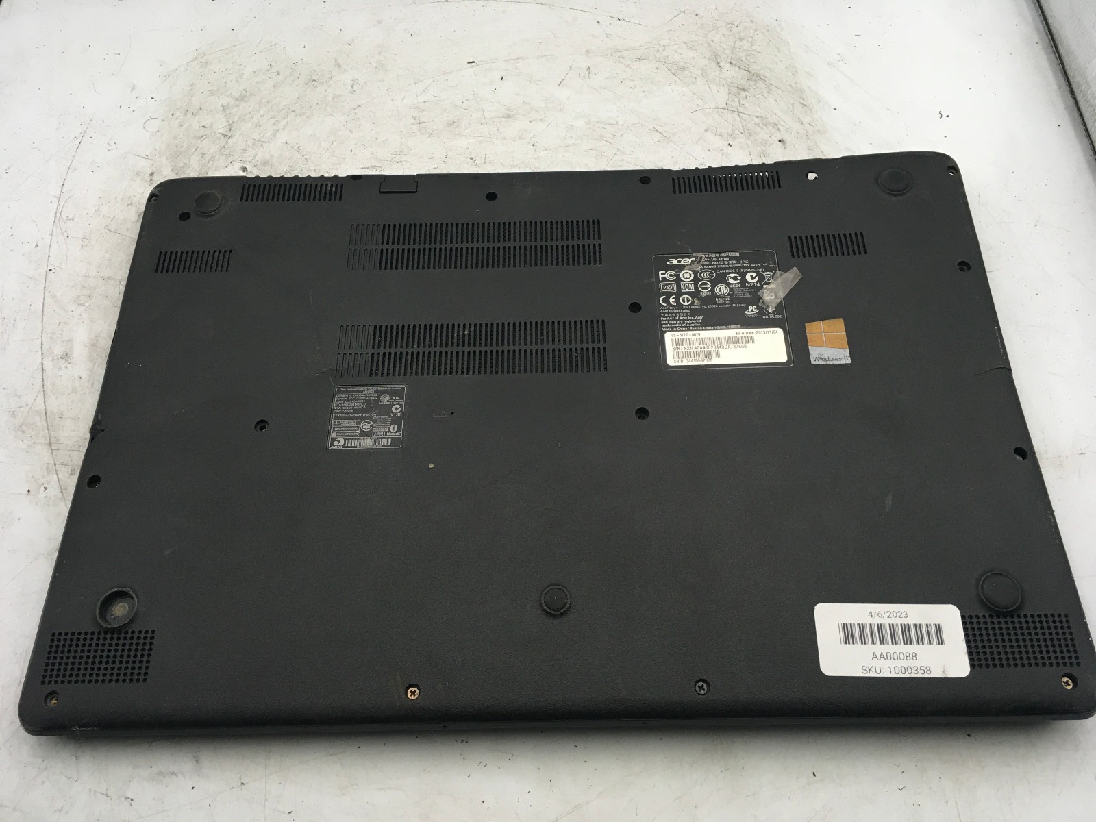ACER ASPIRE V5 ZRK – FOR PARTS/BAD LCD – Intel Core i5-3317U – NO RAM – READ -BB