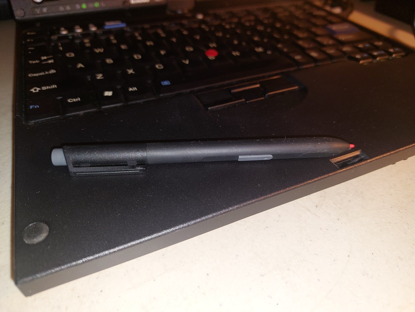 Lenovo X61 ThinkPad L7500 Core 2 Duo CPU + ULTRABASE LENOVO renewd