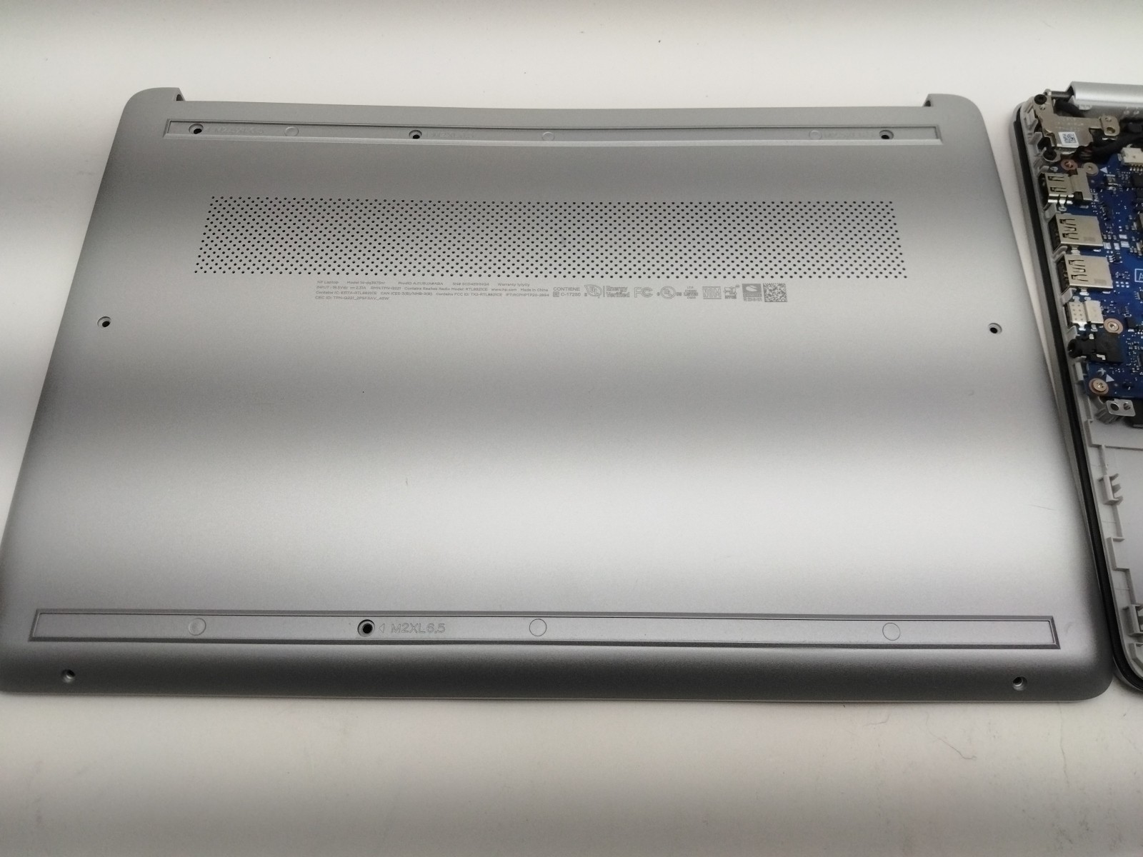 Hp Laptop Model 14-dq387nr 1.10ghz X 4 Cores, 4 Gb Ram, No Hd