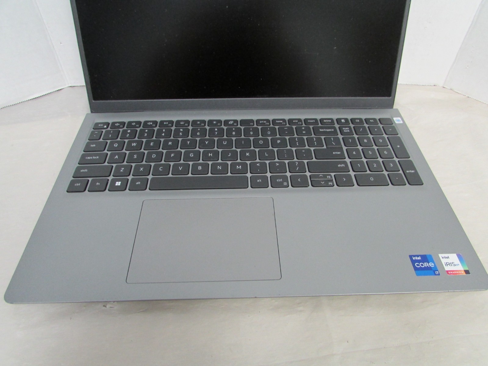 Dell Vostro 15 3530 i7-1355U NO RAM NO SSD, NO OS, NO AC, NO BATTERY PARTS