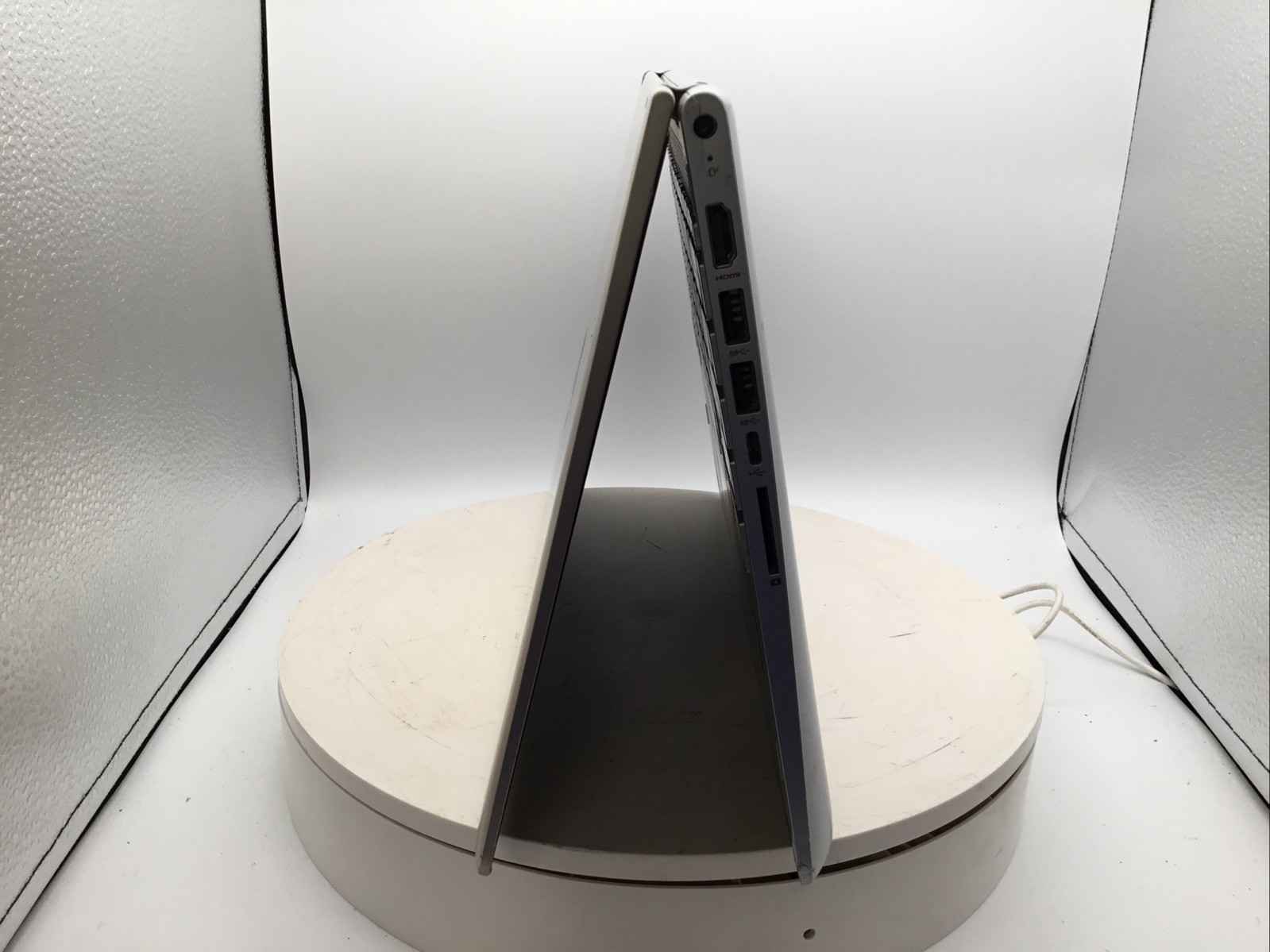 HP Pavilion x360 14″ Laptop i5-8250U 8GB RAM 128GB SSD Win11Home Used READ