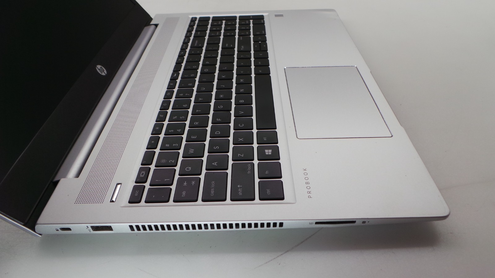 HP ProBook 455 G6 | 15.6″ | AMD Ryzen 5 2500U | 8GB RAM 256GB NVMe | WIN 11 PRO