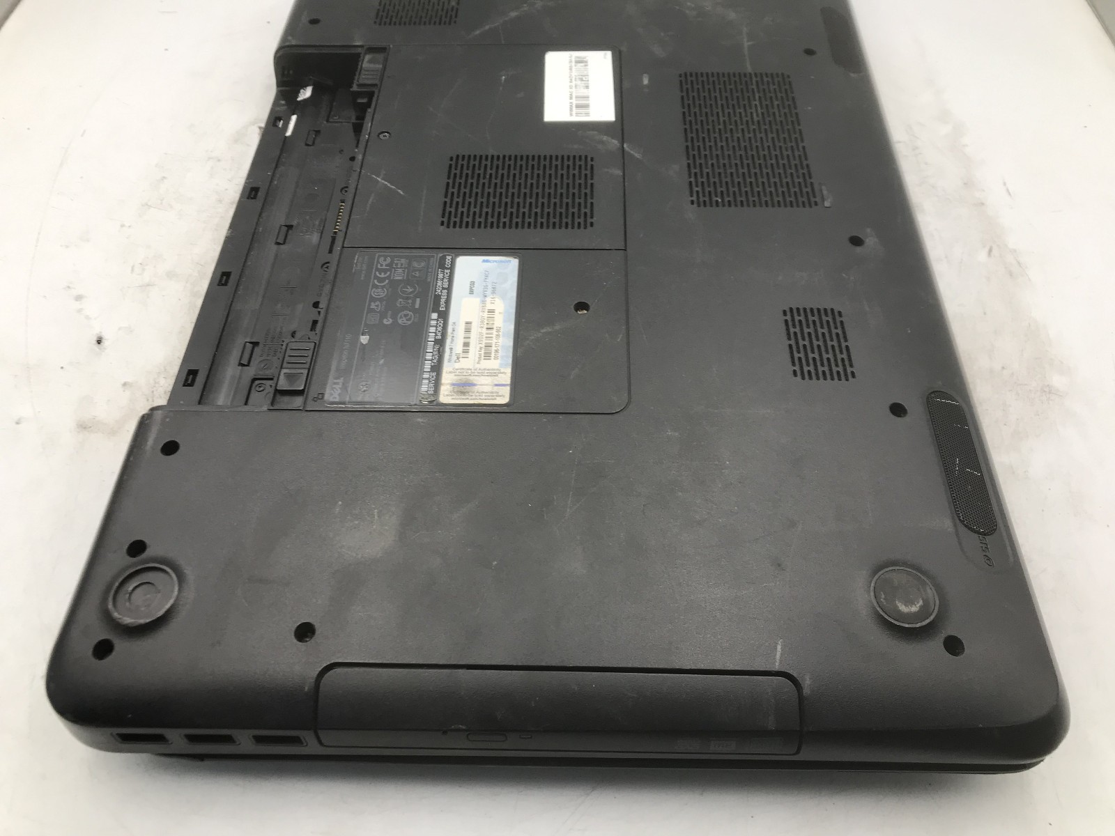 DELL INSPIRON N7110 – FOR PARTS/REPAIR – INTEL i5-2450M – NO RAM -READ DESC- BB
