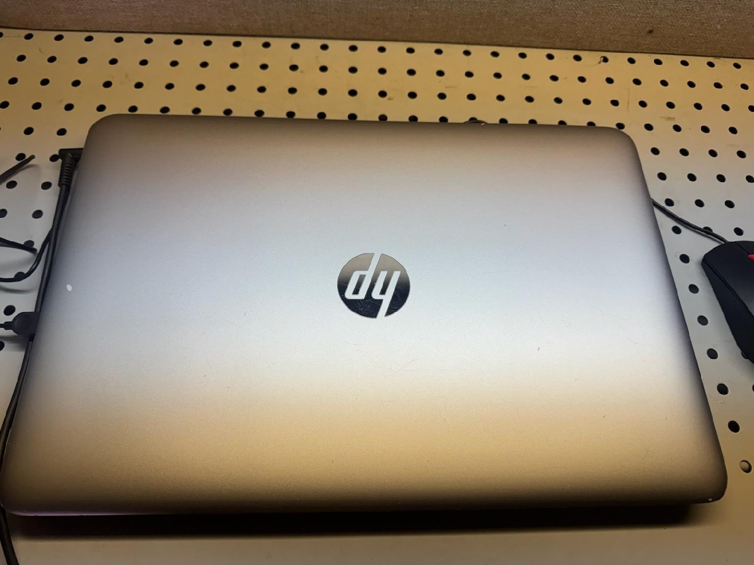 HP ProBook 470 G4 1600×900 i5-7200U 8GB 250 HHD W11 Pro + Charger *Read*