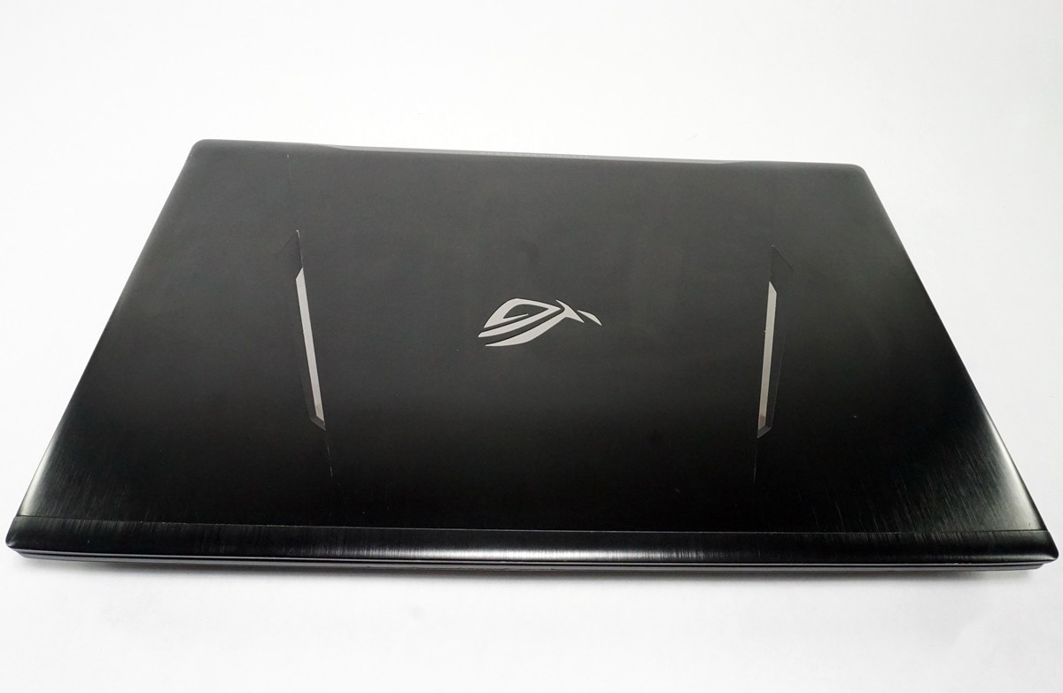 ASUS ROG GL753 17.3″ FHD i7-7700HQ 2.8GHz 16GB RAM 128GB SSD 1TB HDD GTX 1050 Ti