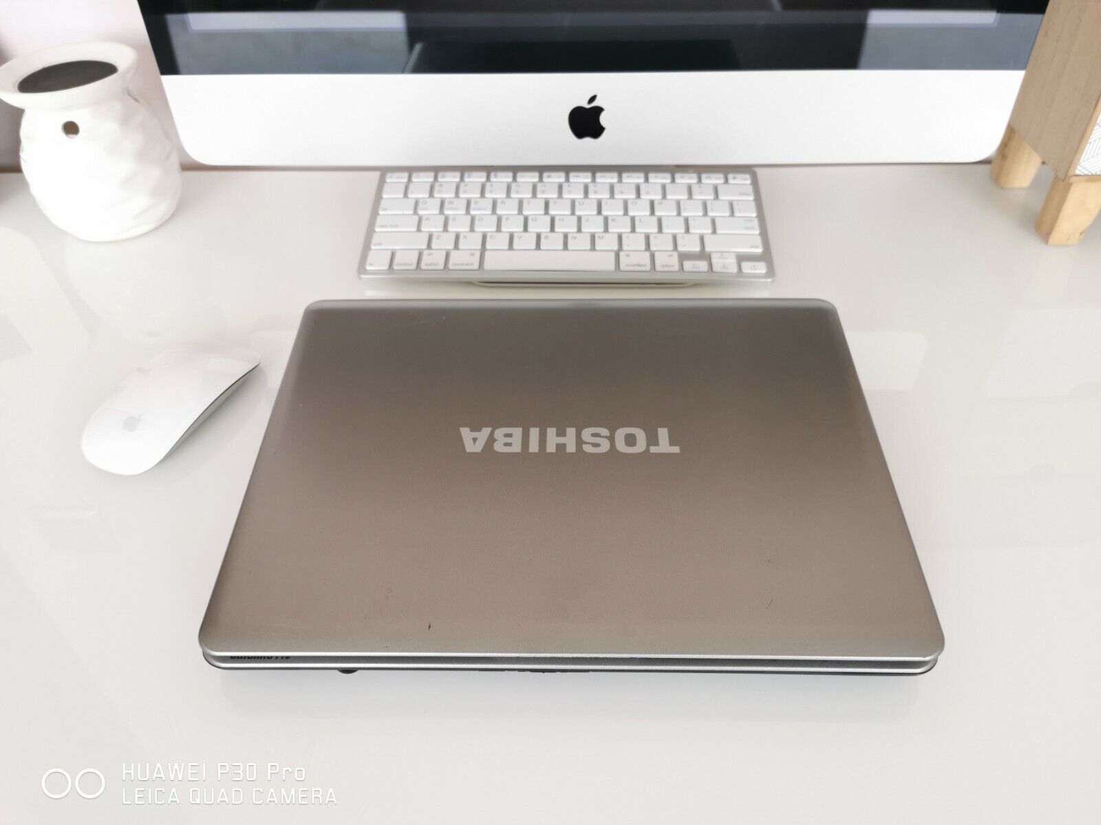 Toshiba Satellite Pro U400 4GB 120GB DVD-RW WebCam Windows 7 Professional