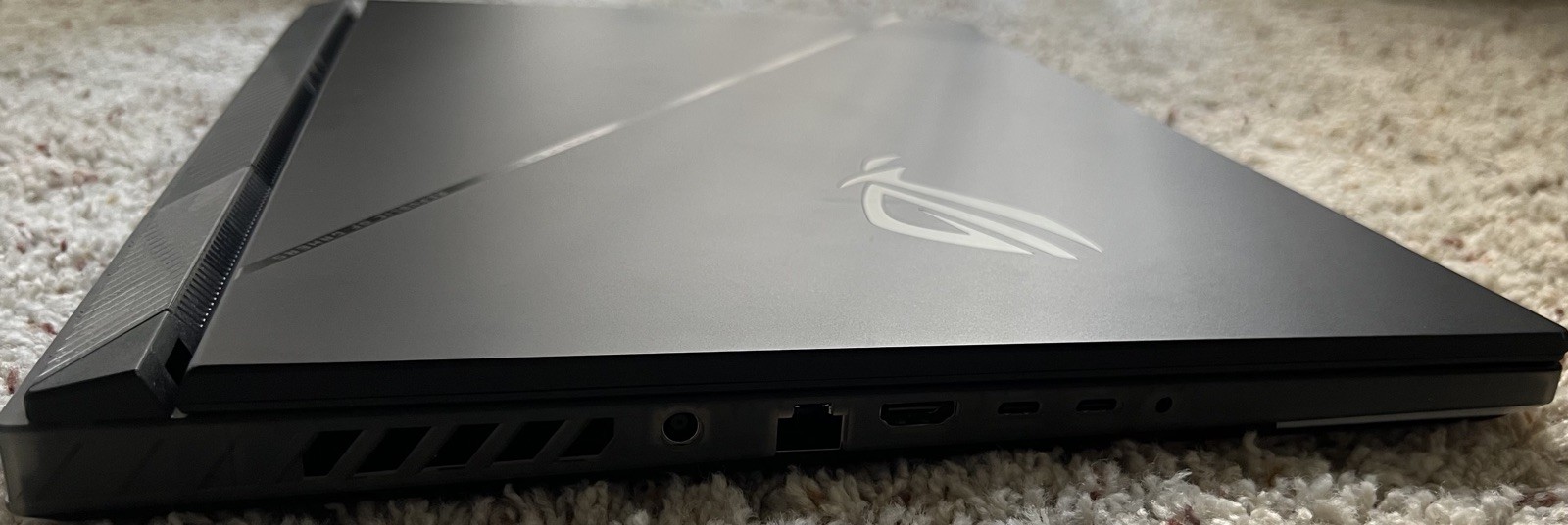 Asus ROG Strix Scar 18 G834 240Hz QHD+ 2024 i9-14900HX 32GB 1TB RTX 4080