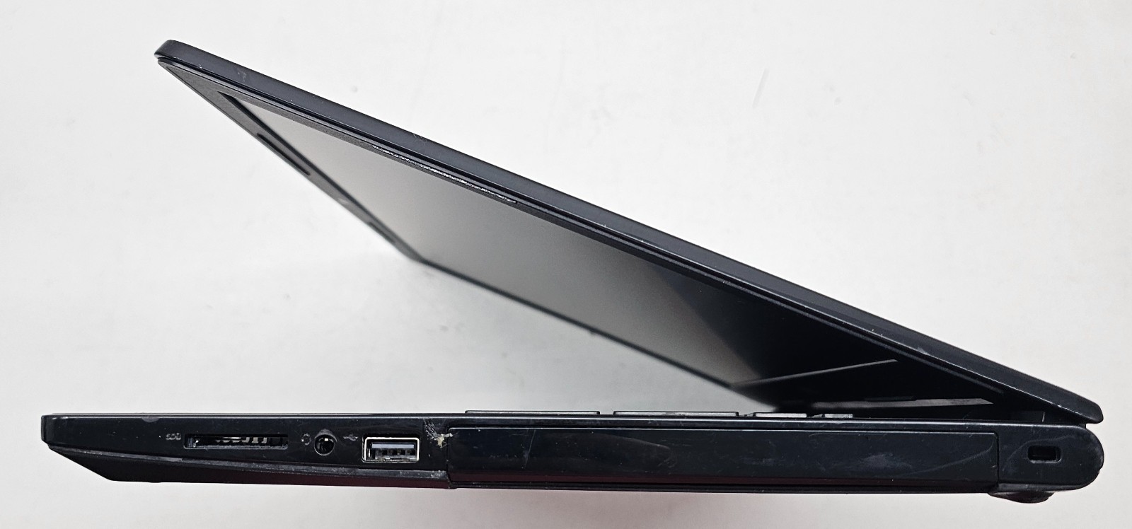 Dell Inspiron 15-3567 15.6″ Laptop Intel Core i3-7130U NO RAM/HD/OS/POWER (FL)