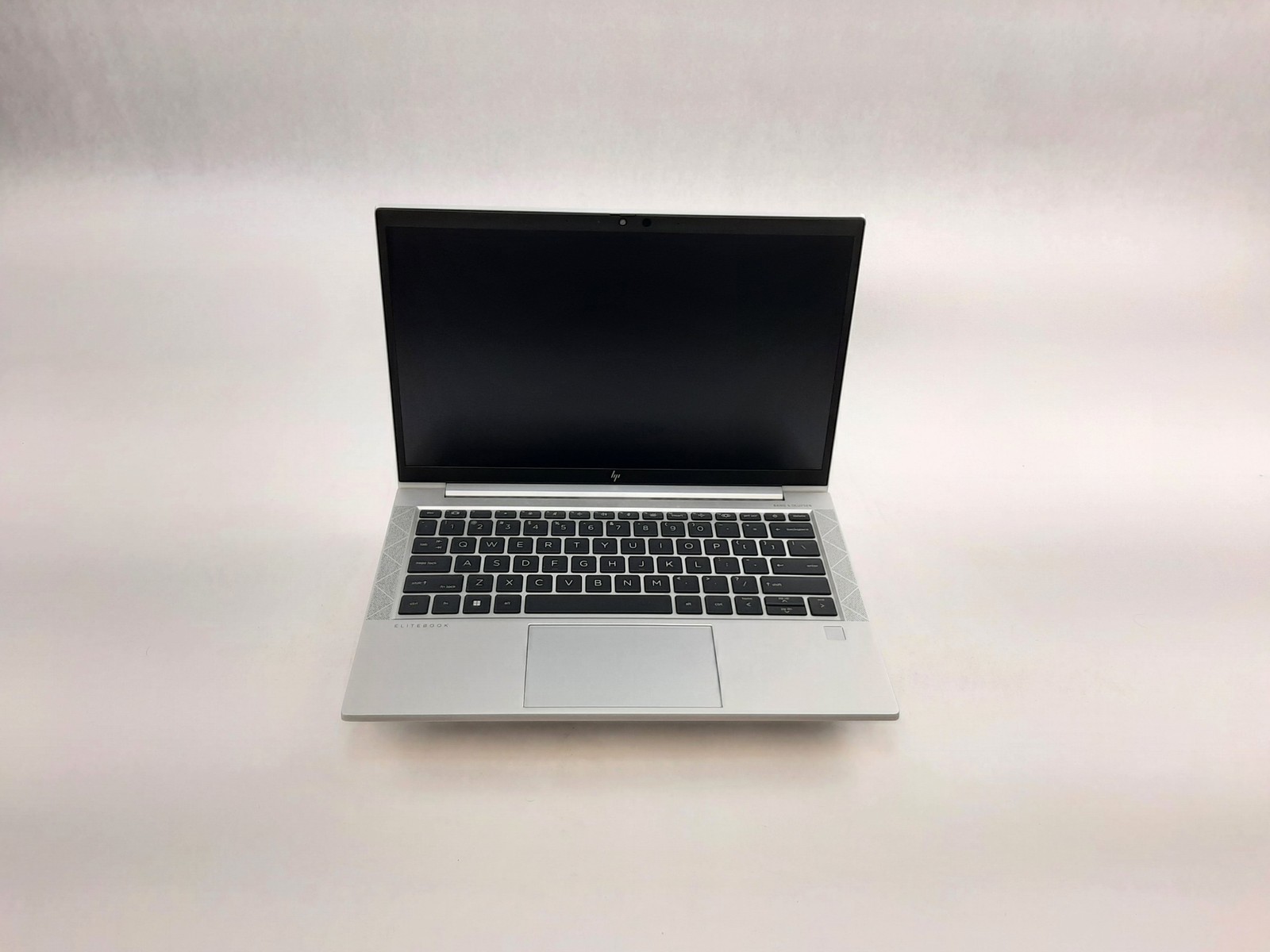 HP EliteBook 835 G8 Ryzen 5 PRO 5650U 2.30GHz 16GB RAM 256GB NVMe No AC C4*16