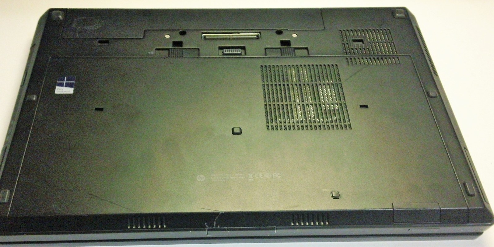 HP EliteBook 8770W 17.3″ Mobile Workstation i7-3520M 2.9GHz|16GB|256 SSD Win 10