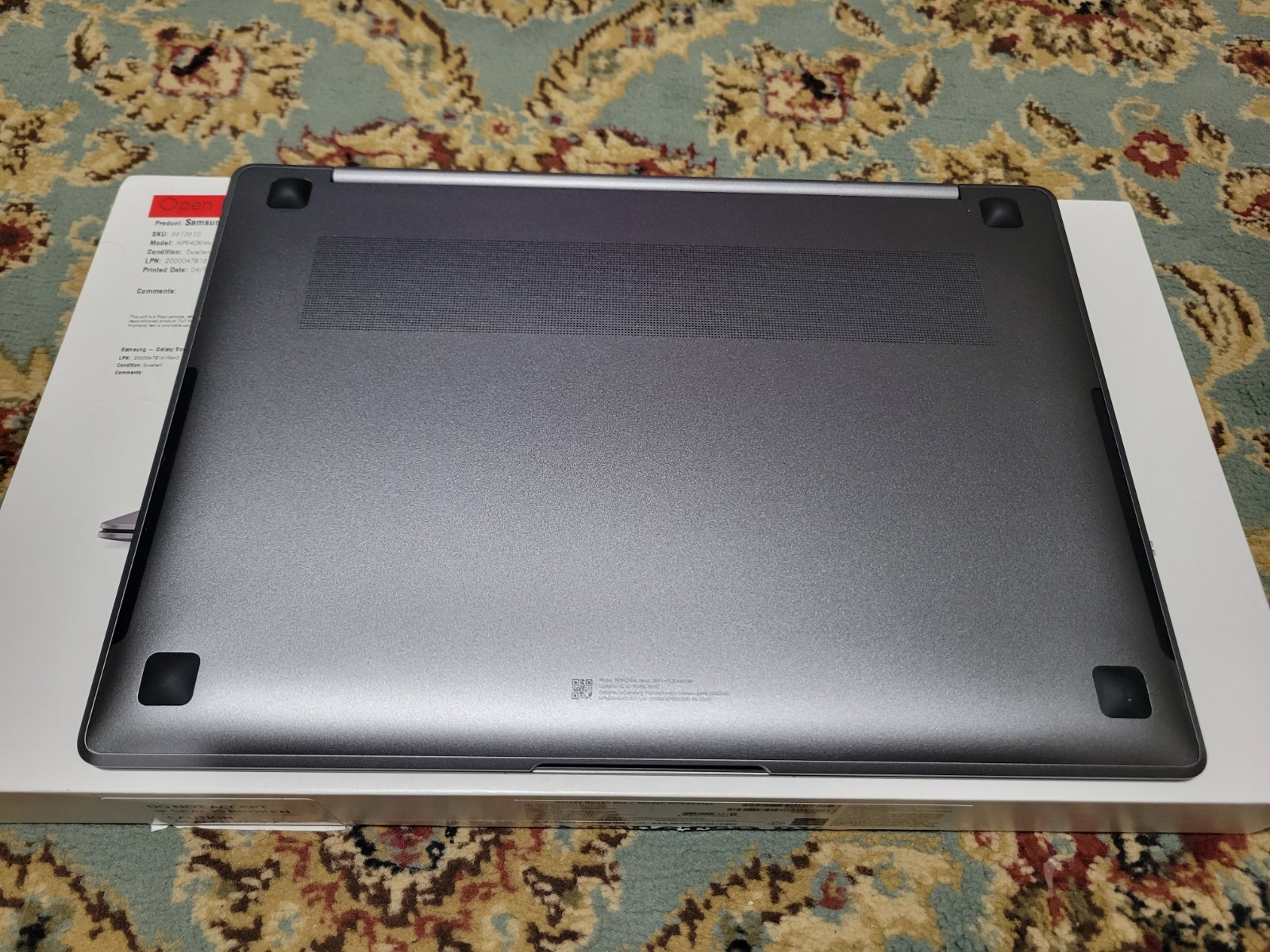 Samsung Galaxy Book5 Pro 14 OLED U7 16GB 512GB Open Box 1 Battery Cycle