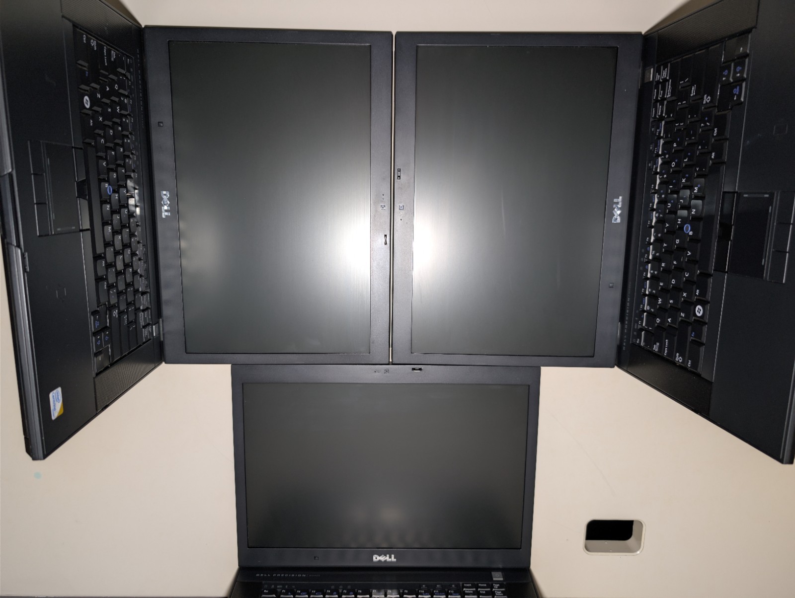 15″ Dell Precision M4400 | C2D 4GB RAM 500GB HDD | DVD-RW NVIDIA Win XP 32-Bit