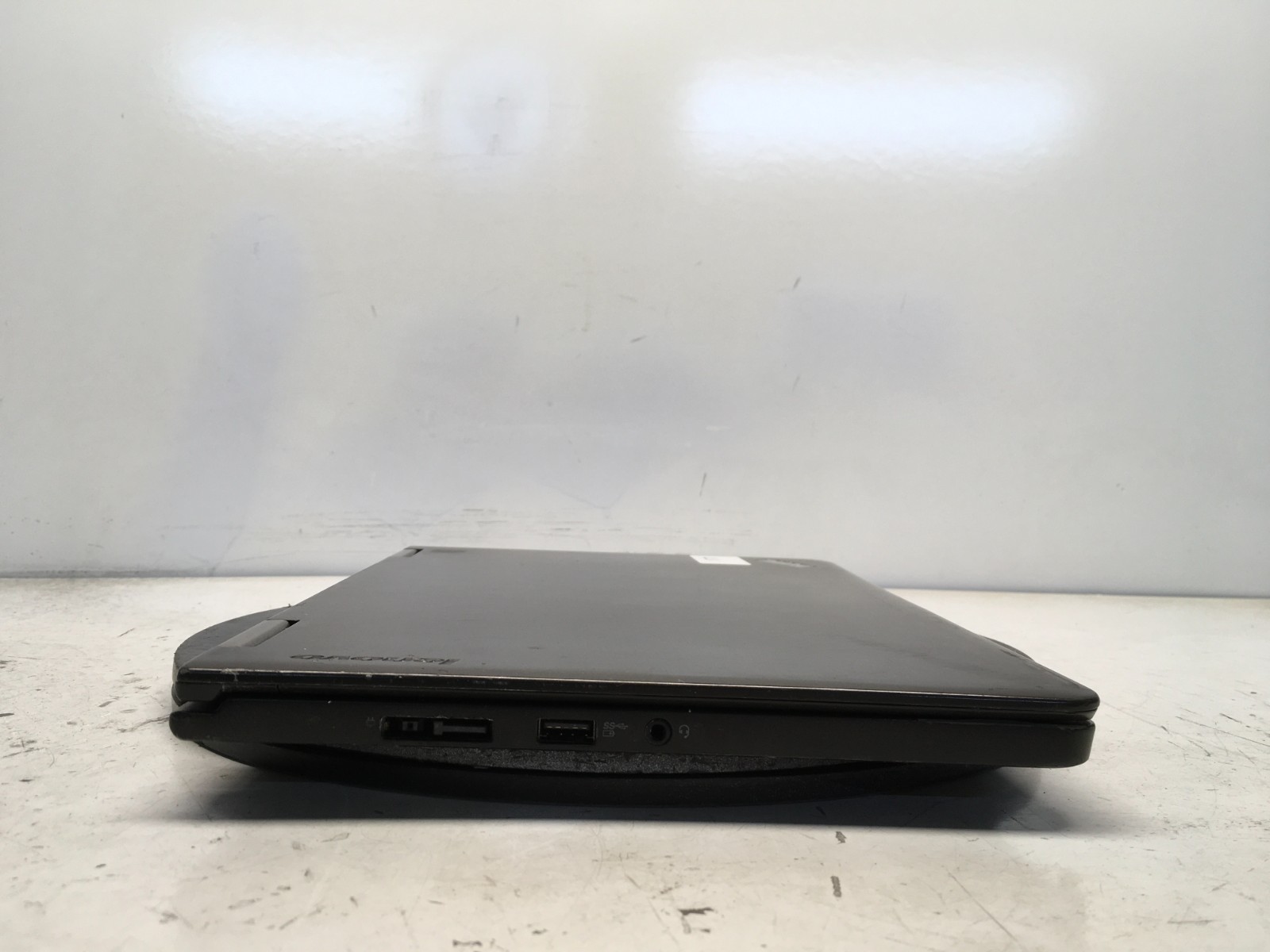 Lenovo ThinkPad Yoga 12 Intel i5-5300U 2.3GHz 8 GB NO HDD
