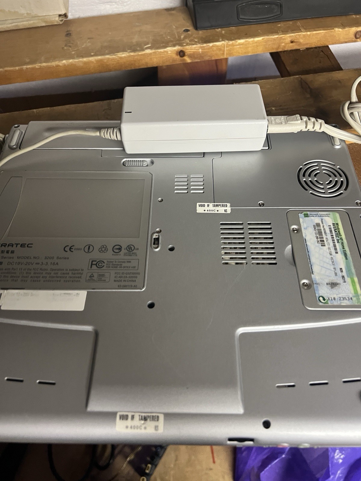 Averatec 3200 AMD Athlon XP-Mobile 256M 40gb Drive Win XP Restore Disks