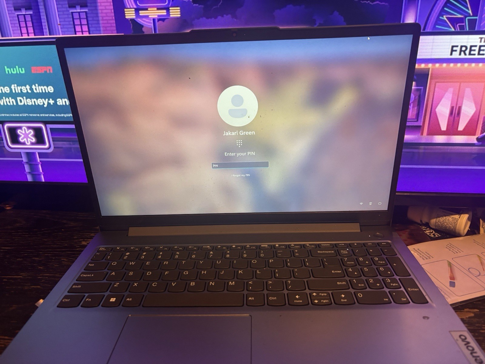 Lenovo 15.6″ Gray Notebook/Laptop Windows 10, Webcam, Wi-Fi, Bluetooth