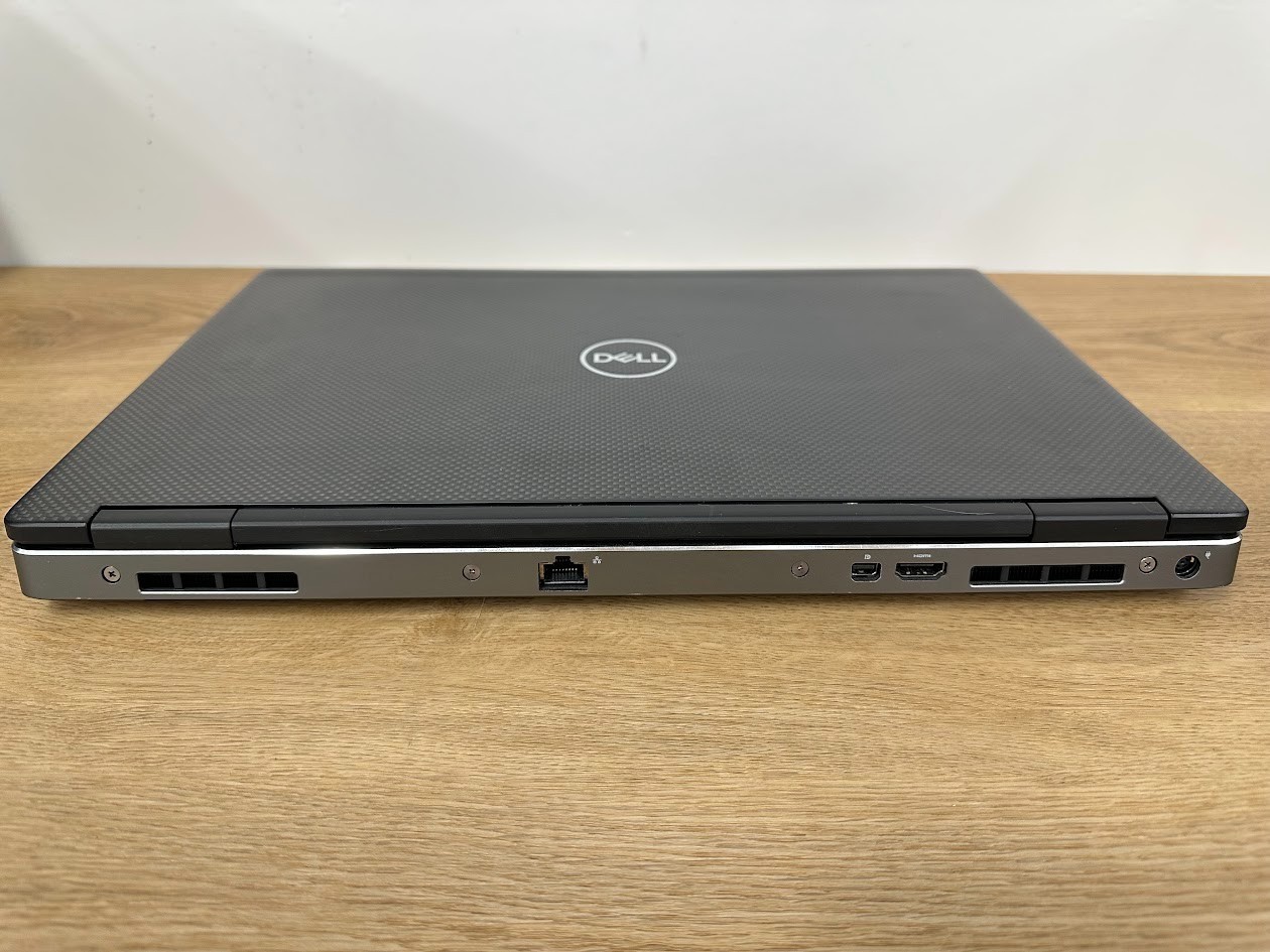 Dell Precision 7530, Core i7 8850H, 32GB, Quadro P2000, 512GB SSD, 2018, 15.6″