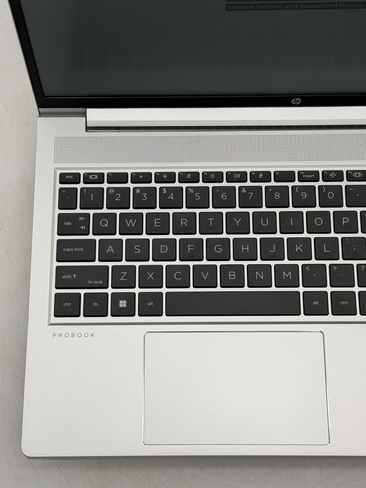 HP ProBook 450 (G9) 15.6in i3-1215U 8GB 256GB NO OS (READ)
