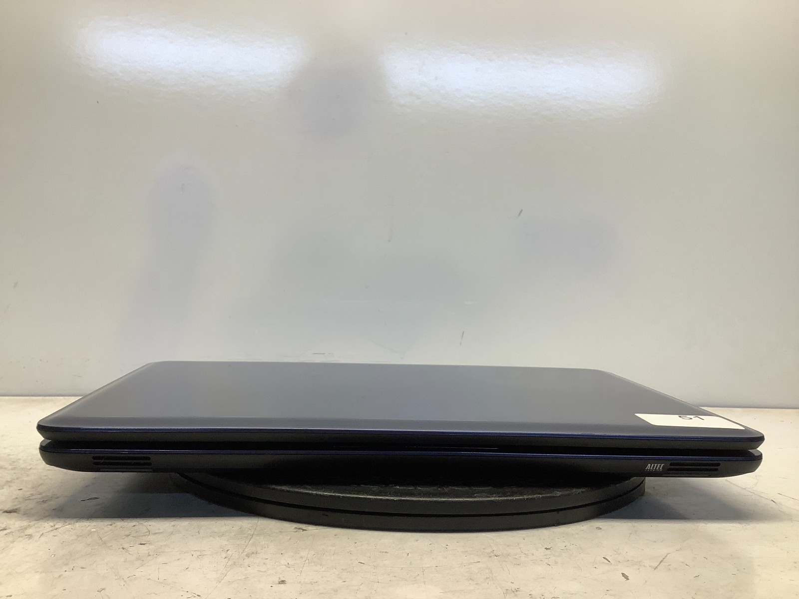 HP 2000-2B09WM AMD E-300 1300MHz 2 GB NO HDD