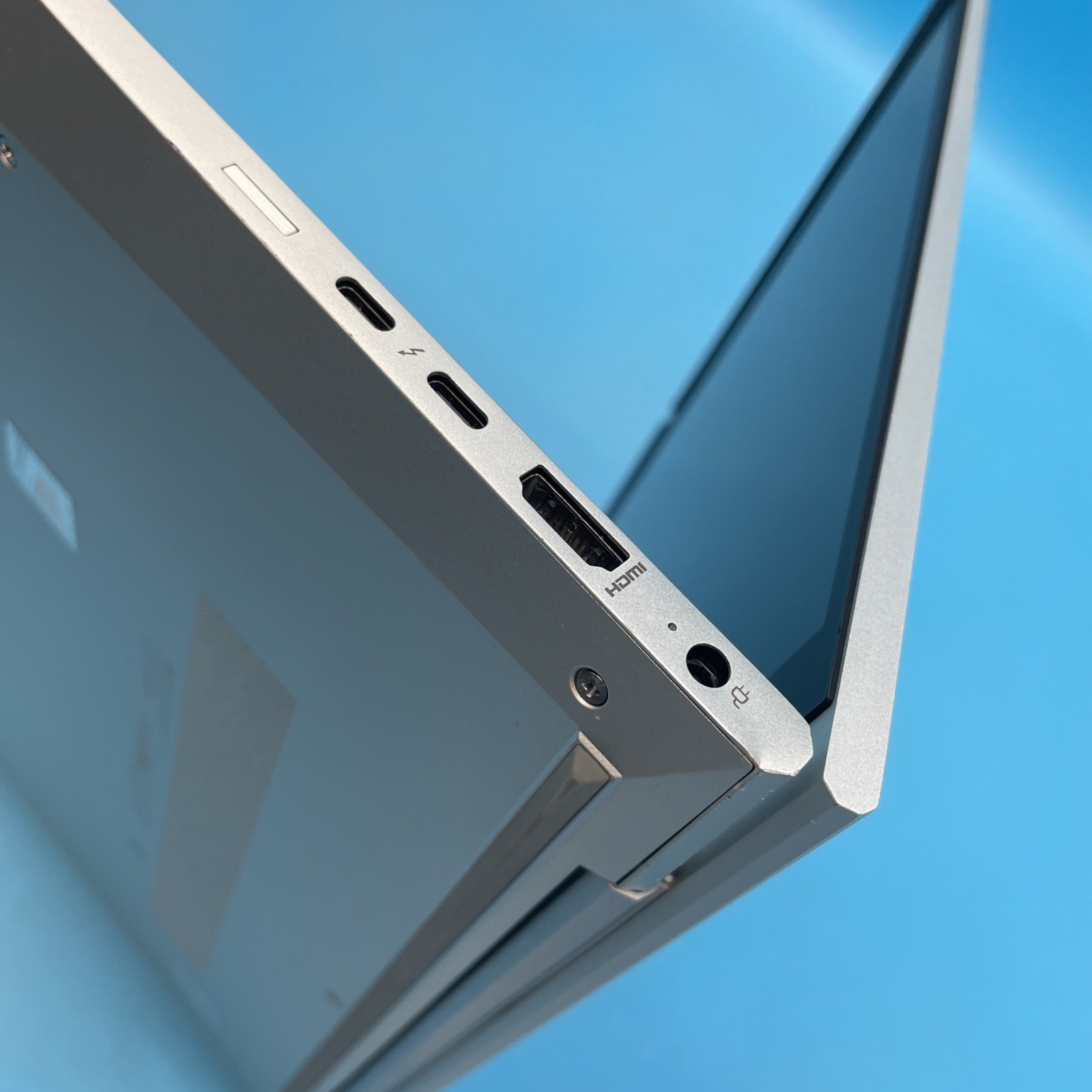 HP EliteBook 840 G8 | i5-1145G7 | 16GB RAM | 256GB SSD | WIN 11 PRO | 78% BATT