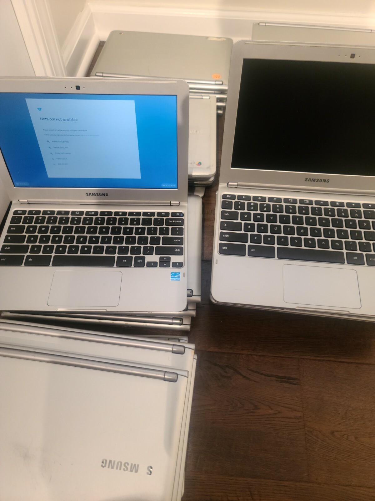 Samsung Chromebook 11.6″ (16GB SSD, WIFI, WEBCAM, BLUETOOTH, HDMI, USB) Notebook