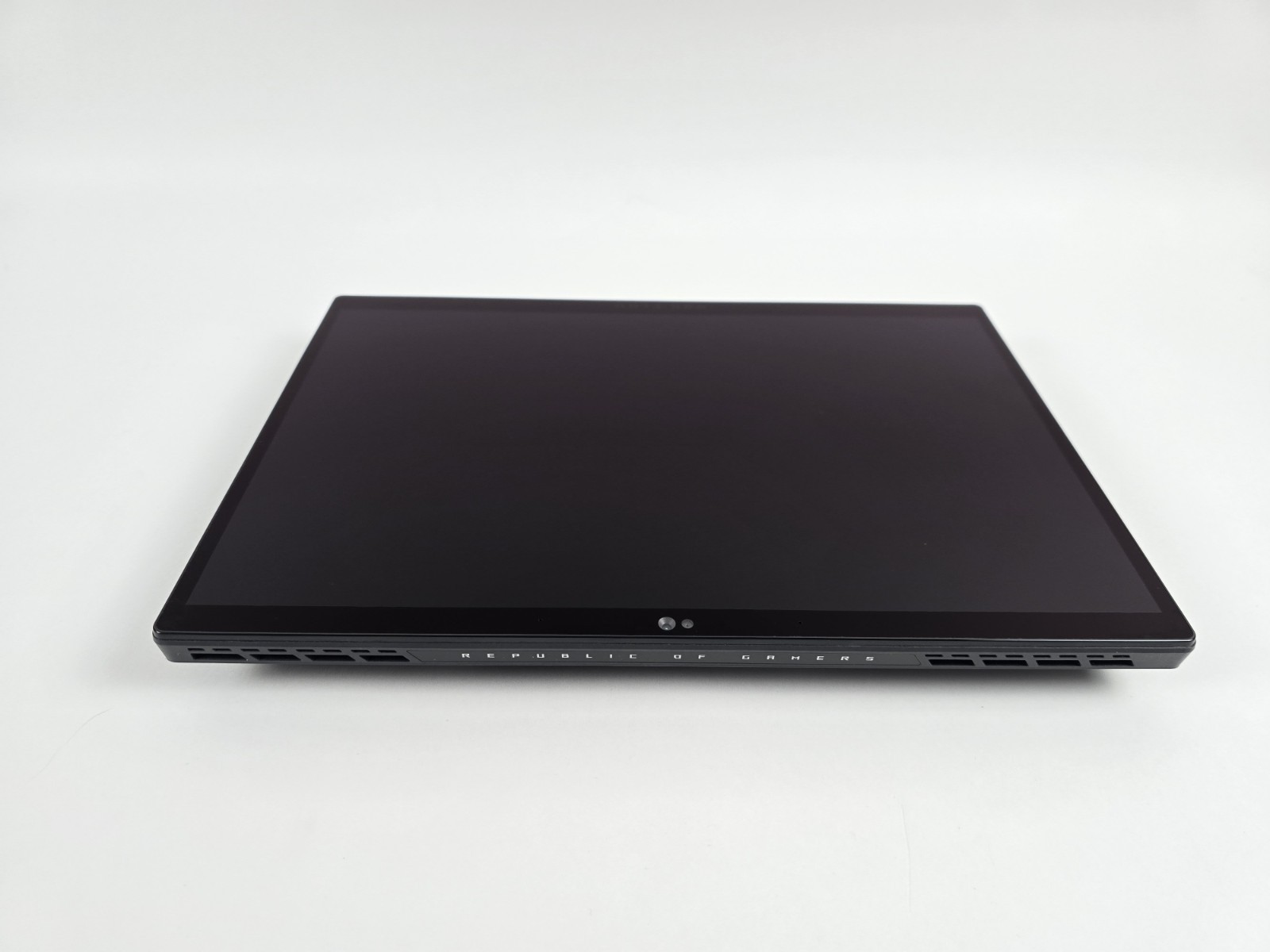 Asus ROG Flow Z13 GZ301VV 13.4″ 165Hz i9-13900H 16GB 1TB SSD RTX 4060 – Used