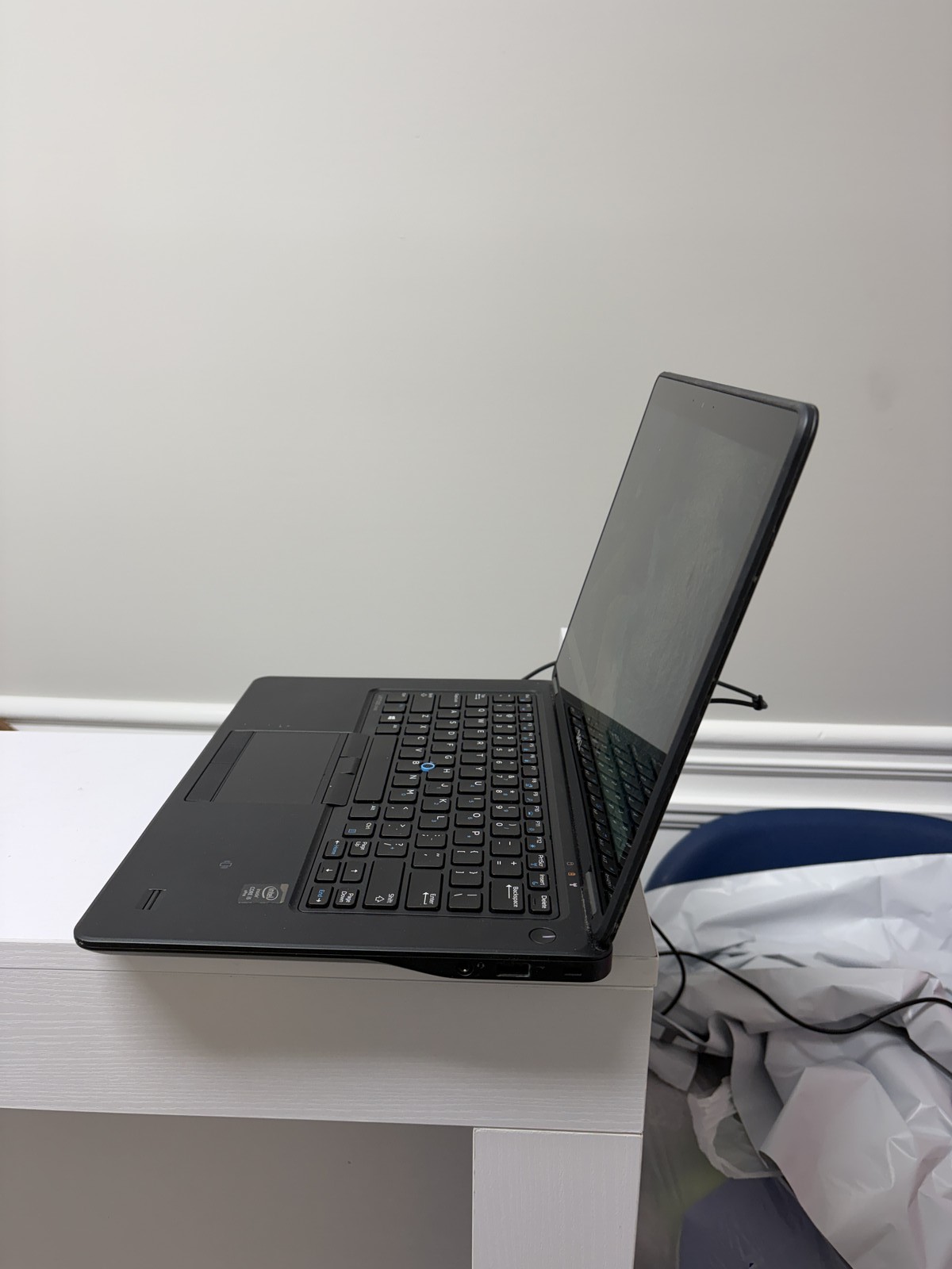 Dell Latitude E7450 Intel Core i5-5300U 8GB RAM 256GB SSD Win11 Touch – Defects
