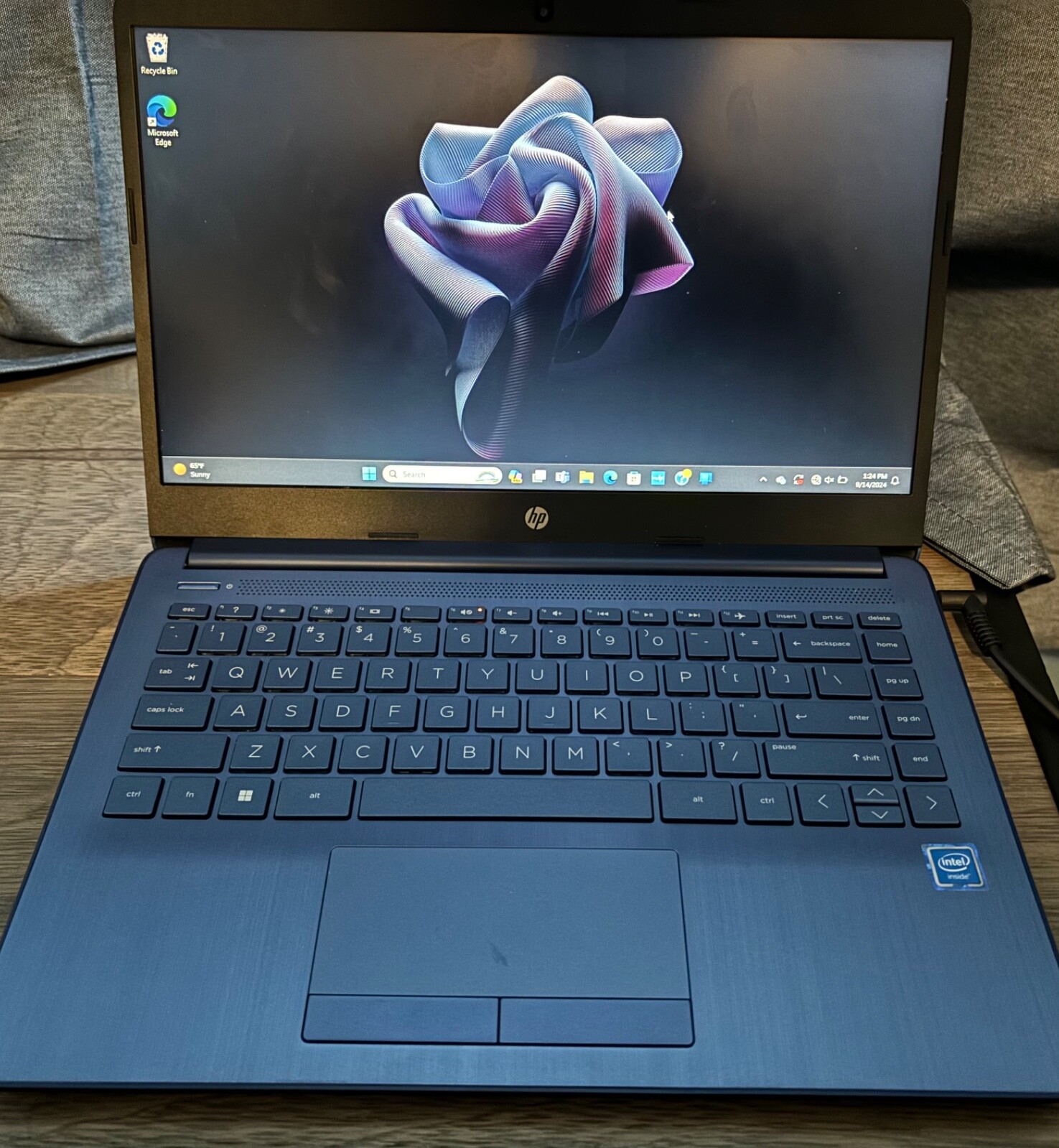 HP+Stream+14-CF2111WM+14”+(64GB+eMMC+Intel+Celeron+N4120+4GB+RAM)+Laptop+-+Blue