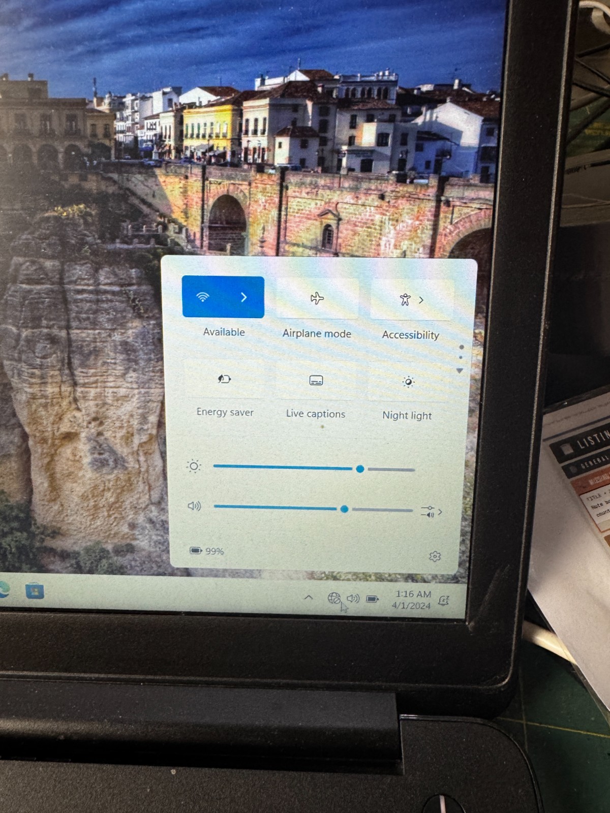 Dell Latitude 3500 15.6″ FHD i5-8265U 8gb Ram 256gb SSD W11 Pro *READ #6220