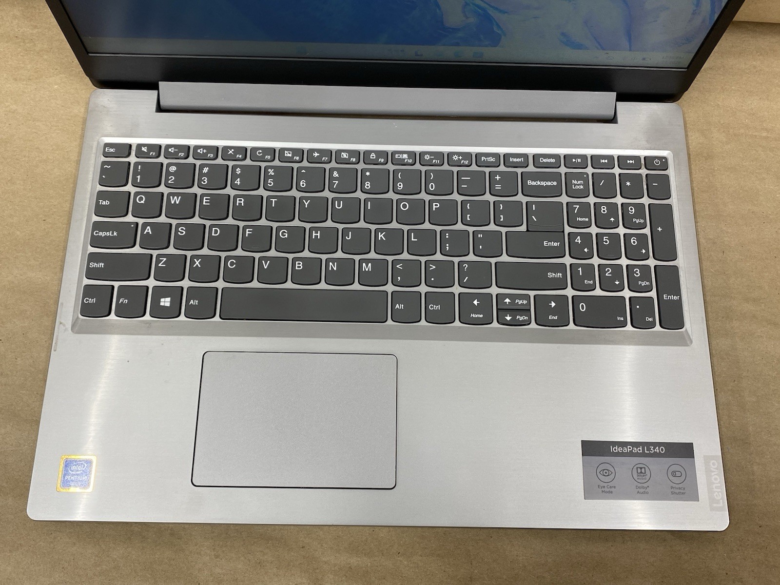 Lenovo 81LG – 15.5″ 1366×768 – 5405U – 12GB – 256GB SSD – Win 11 Pro