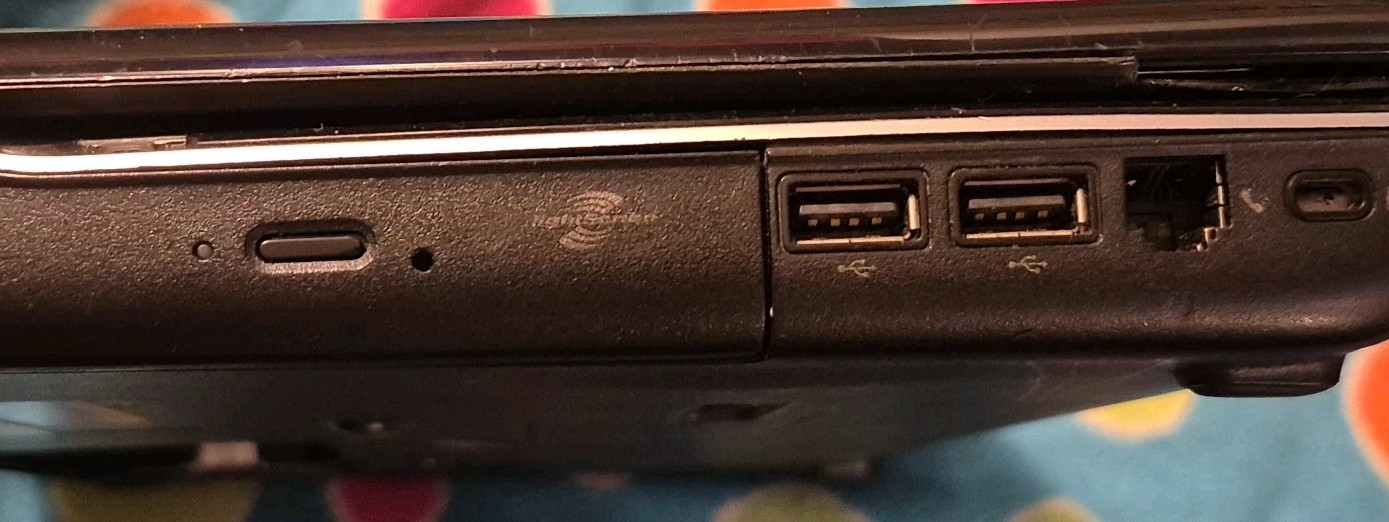 [Parts/Powers On] Compaq Presario CQ60-120EG No Power Supply. No Hard-Drive USA